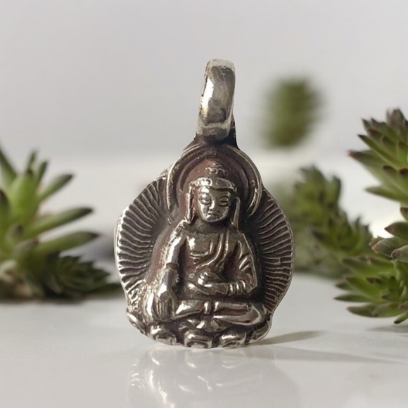Buddha Sterling Silver Mini Pendant - Picture 1 of 4
